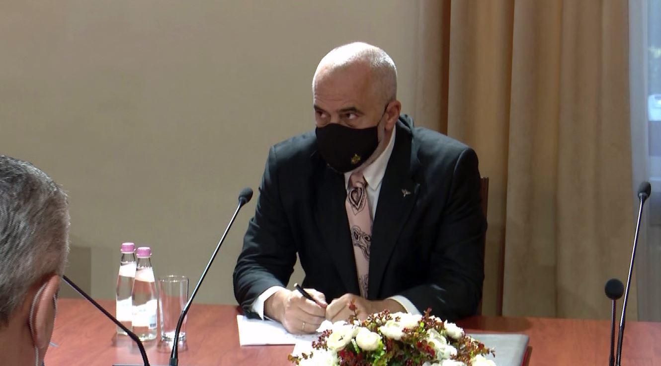 Rama sërish thirrje opozitës së bashkuar: Pranoni realitetin, ndryshimet kushtetuese më 30 korrik