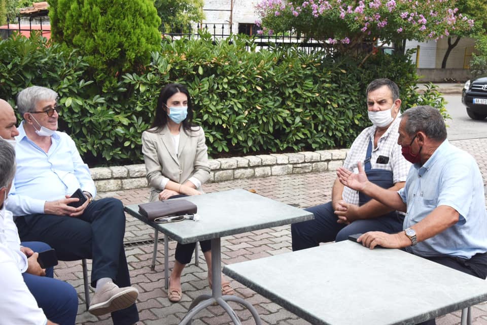 Kryebashkiakja Sako në Sukth, inspekton investimet dhe njihet me problematikat e komunitetit (FOTO)