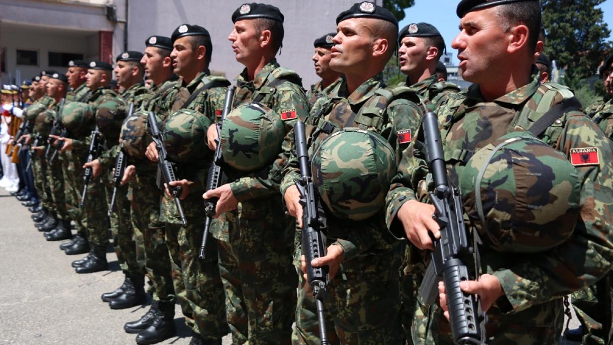 Bursa studimi ushtarake në Turqi, Xhaçka: Janë 8 kuota, ja afati për të aplikuar