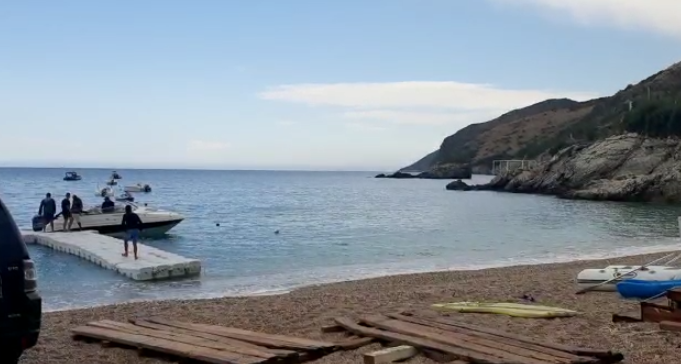 Fundosja e varkës në Himarë, gjendet e mbytur gruaja