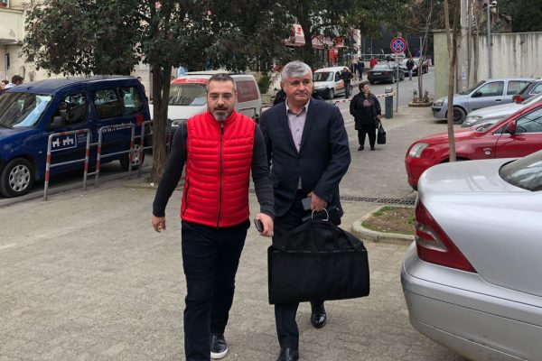 Saimir Tahiri loboi për të ndaluar komentet nga ambasada e SHBA për çështjen ndaj tij