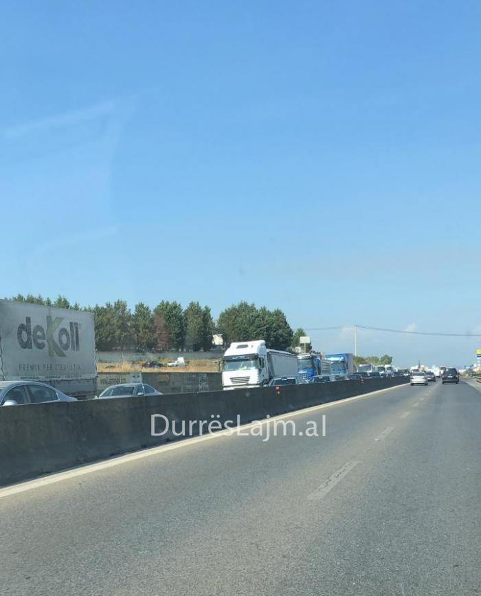 Aksident i rëndë me motor në Durrës, ndërron jetë 45-vjeçari