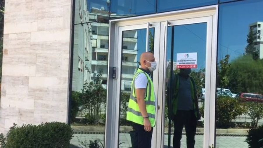 Covid-19/ Mbyllet gjykata e Apelit në Vlorë dhe një pjesë e AKU-së