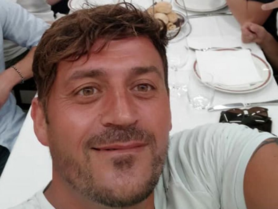 EMRI/ Vdes tragjikisht shqiptari në Itali, përplasi kokën në pishinë (FOTO)