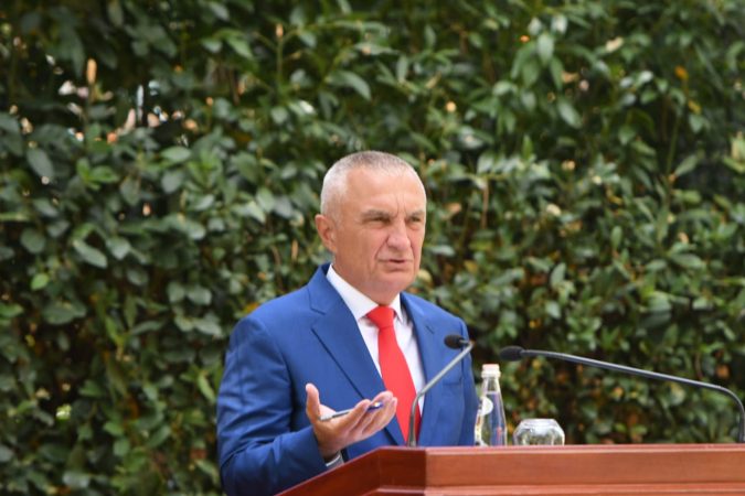 Nga ai për taksat vendore tek bashkëpunimi financiar ushtarak me Turqinë, Presidenti Meta dekreton 3 ligje