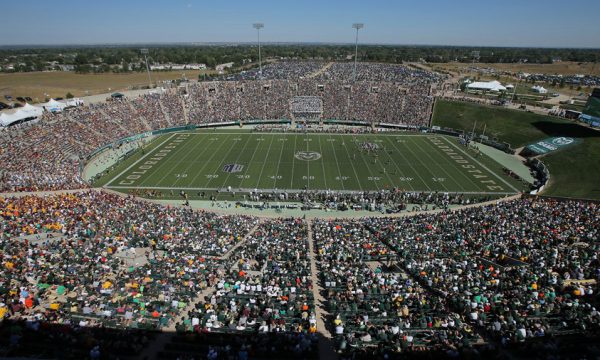 Futbollistët amerikanë udhëzohen nga ekipi të mos tregojnë nëse infektohen