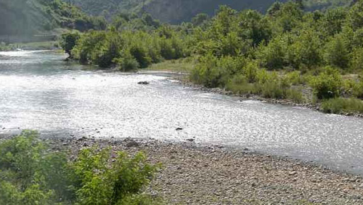 Tiranë, 68-vjeçari gjendet i mbytur në lumë