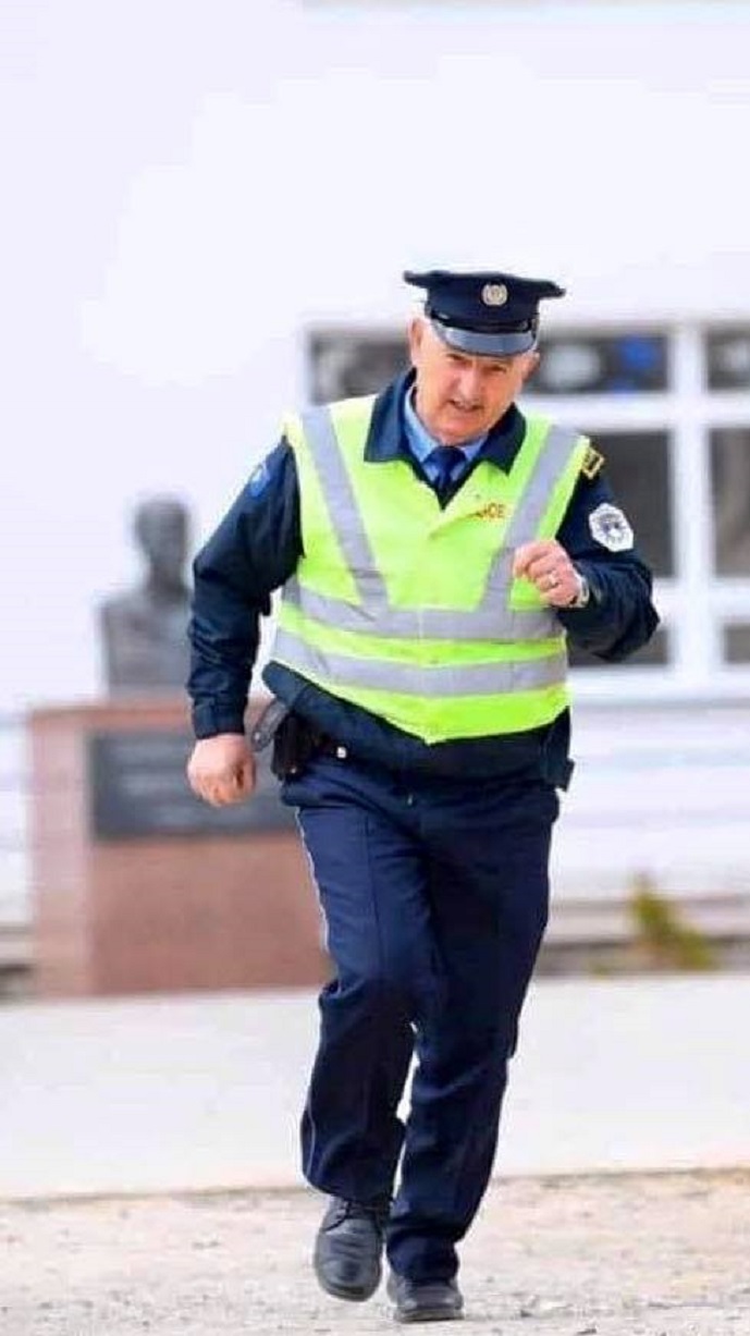 EMRI/ Humb betejën me koronavirusin efektivi i policisë