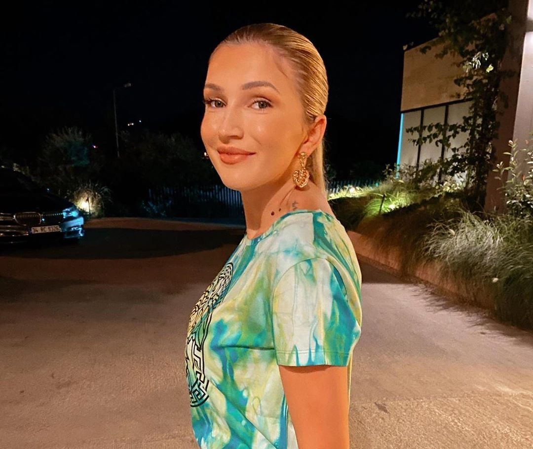 Diçka ka ndryshuar në fytyrën e saj… Sara Hoxha vendos të rrëfehet publikisht!