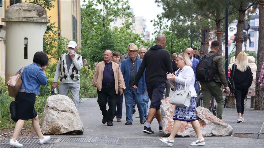 Epidemiologët flasin për rrezik në vjeshtë, këshillojnë vaksinën e gripit
