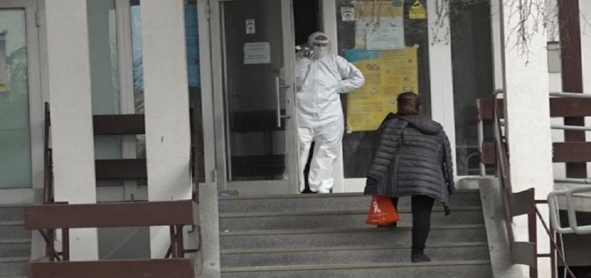 Tre të vdekur dhe 181 raste të reja me Covid-19 në Kosovë