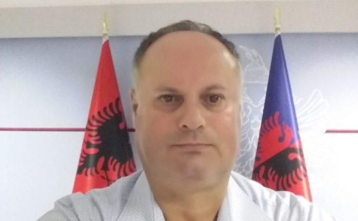 Ndërron jetë nga Covid-19 punonjësi i policisë, kishte humbur edhe të atin