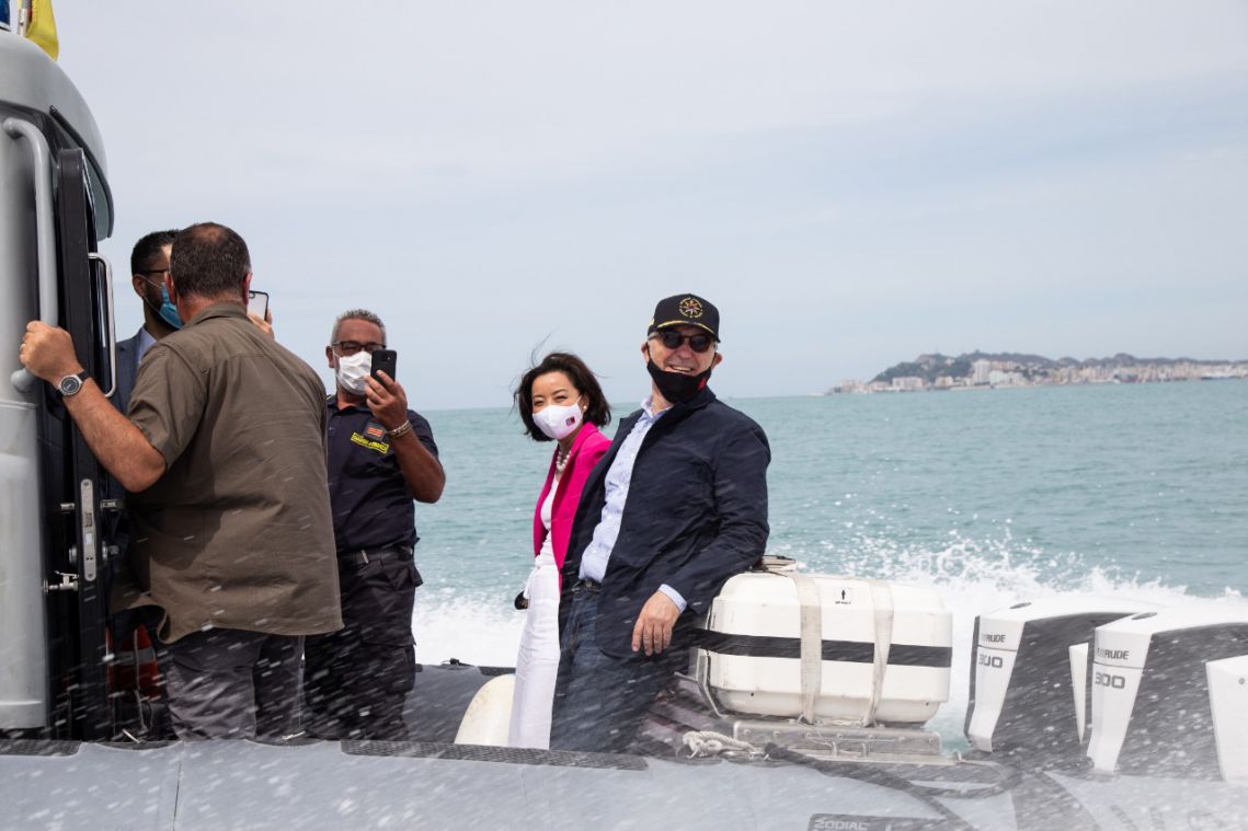 Ambasadorja Kim me skaf në Durrës, Guardia di Finanza tregon si luftohet krimi i organizuar në det të hapur