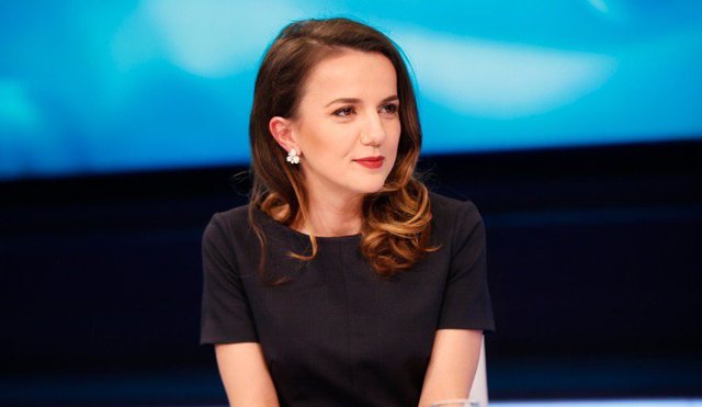 Rudina Hajdari krijon parti të re: Nuk do të jetë Myslym Murrizi, javës tjetër nisim…