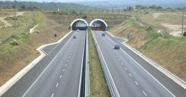 44 milionë dollarë gjobë për grekët/ Reagon MEI: Shkeljet në kohën e LSI, arrestuam 3 zyrtarë