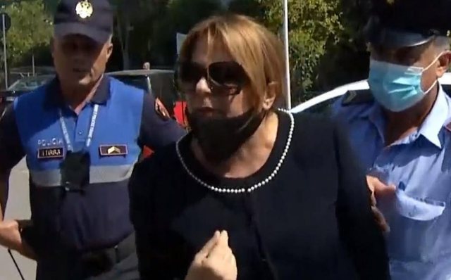 “Vajza me hemorragji, me lejoni ta shoqëroj në spital”- Gjyqtarja Margjeka kërkon leje nga SPAK