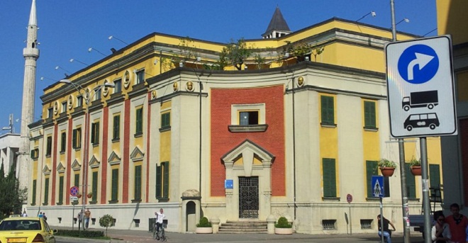 Bashkitë grumbullojnë 70 milionë euro borxhe