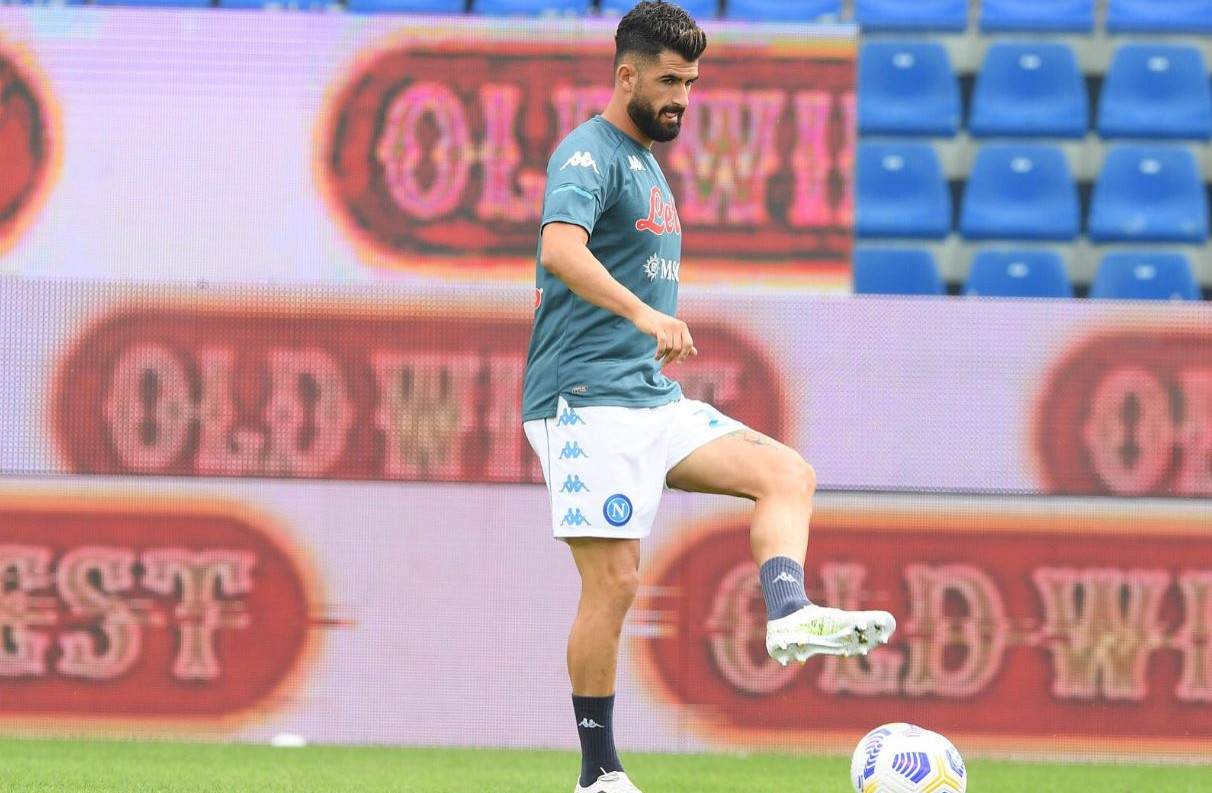 Kontratë 4-vjeçare për Hysajn dhe ofertë 7 mln euro për Napolin, mbrojtësi drejt largimit nga Seria A