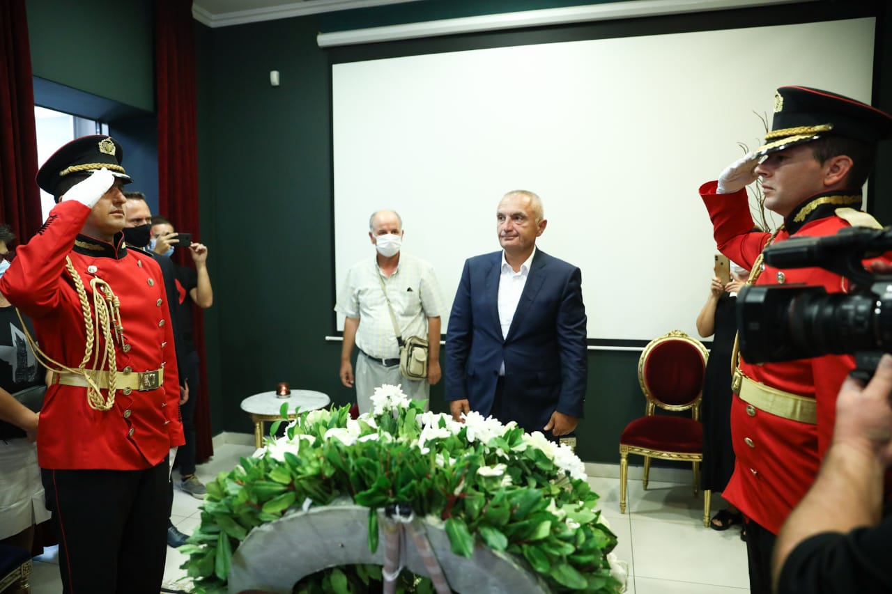 Meta bën homazhe, nderon jetën dhe veprën e politikanit Sabit Brokaj