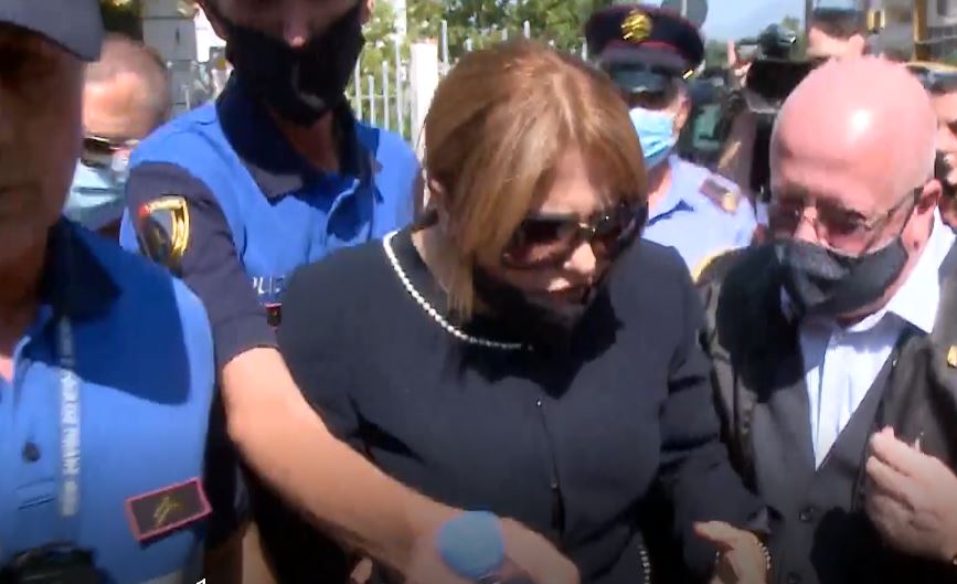 Gjyqtarja Margjeka u arrestua për korrupsion, KLGJ shqyrton sot pezullimin nga detyra