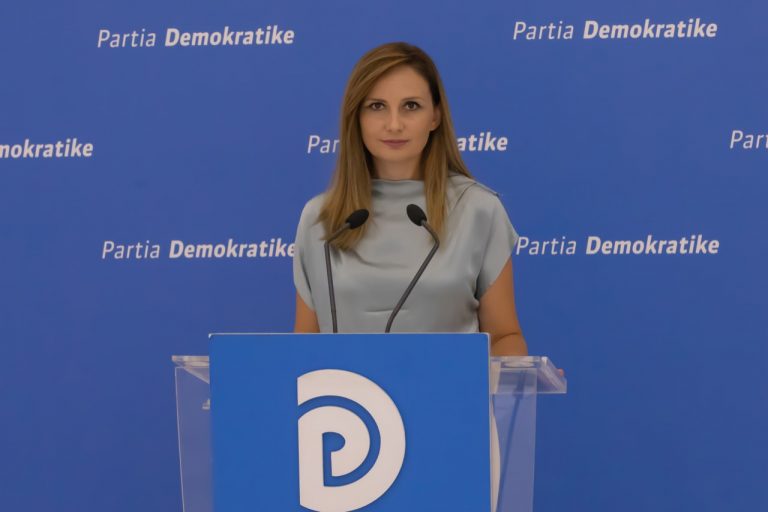 Jorida Tabaku: Raporti i fundit i UNICEF për shkollat, këmbanë alarmi për qeverinë