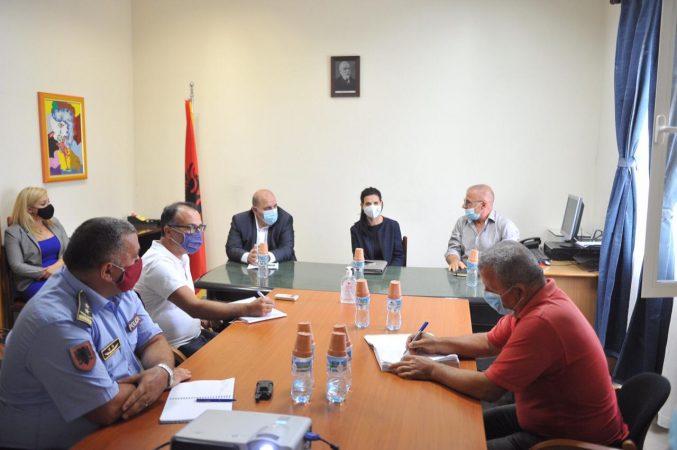 Përhapja e COVID-19 nëpër burgje, Gjonaj: Rritje pagash për personelin