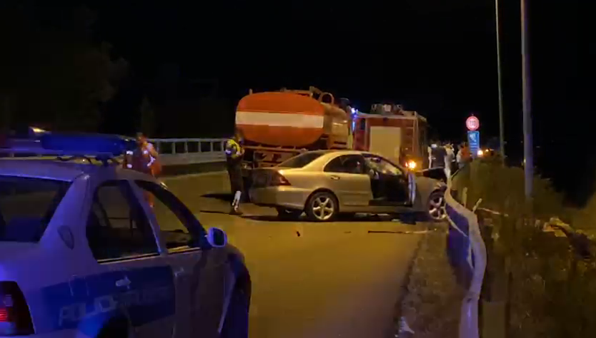 Përplasen dy automjete, 4 të plagosur