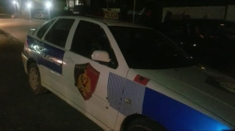 Gjendet e vdekur nëna, vajza 10 vjeçe 24 orë pranë saj pa ngrënë