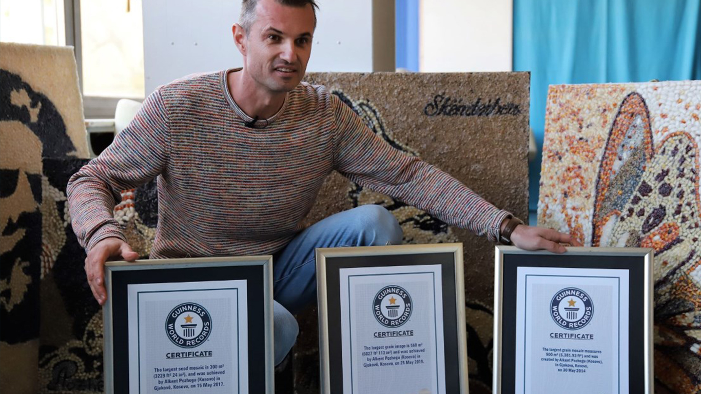 Artisti shqiptar që u certifikua tri herë në rekordet Guinness