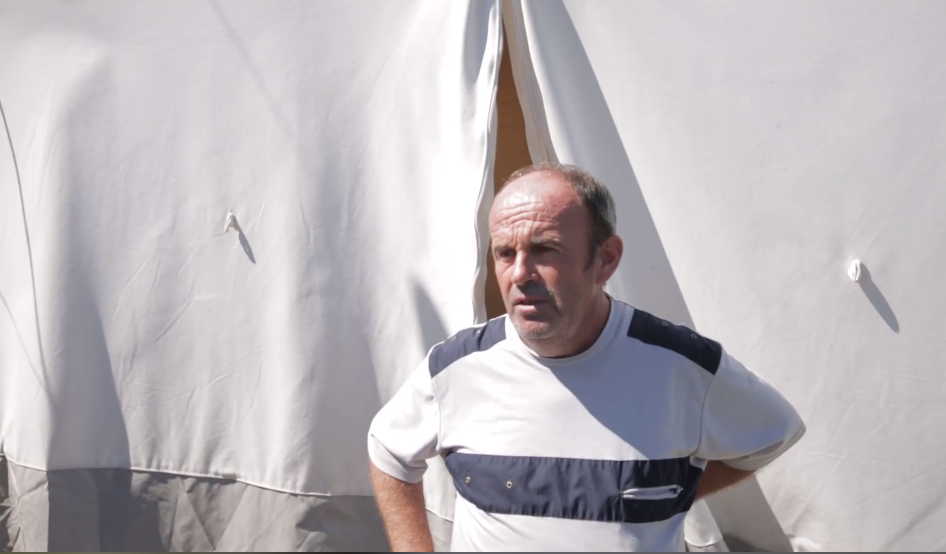 “Kemi 10 muaj në çadër”, banori i dëmtuar nga tërmeti: Kërkesa kemi bërë boll, gjë nuk shohim