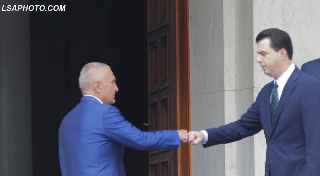 Kunja e pavullnetshme e Metës/ Ajo që Basha sot nuk do të donte t’ia kujtonin