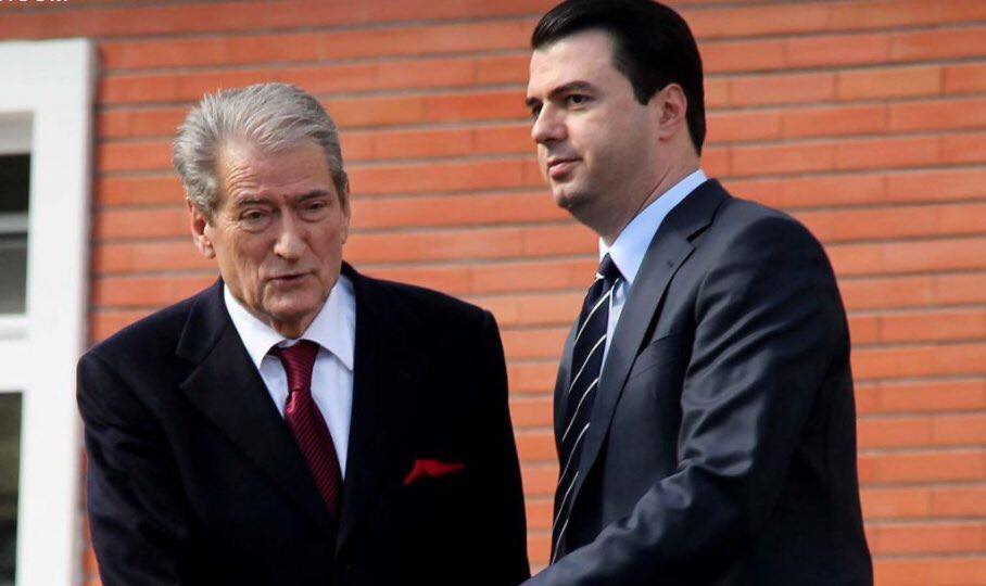 A do të jetë në listat për deputetë Sali Berisha? Ja si përgjigjet kreu i PD-së