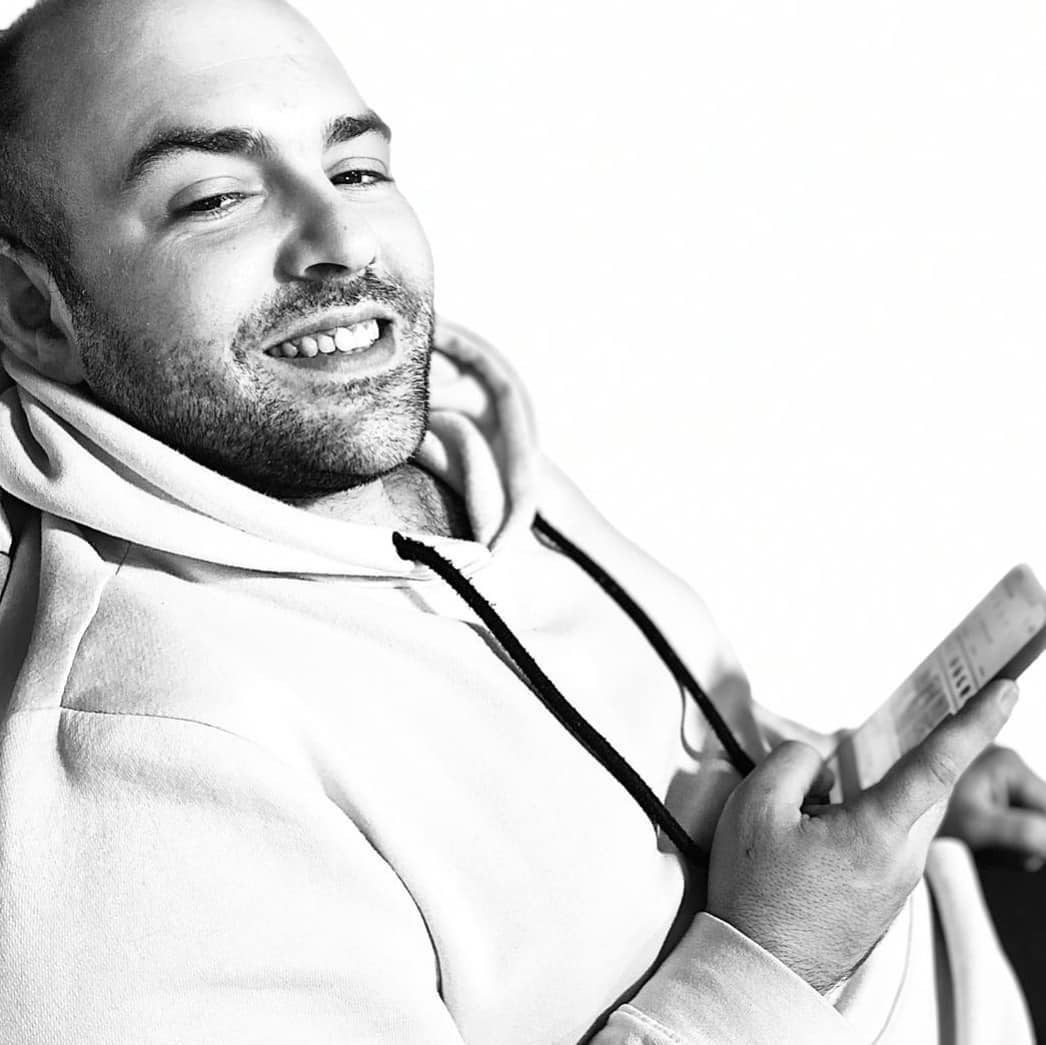 “Rama ik”, Big Basta publikon këngën nga Zelanda e Re (VIDEO)