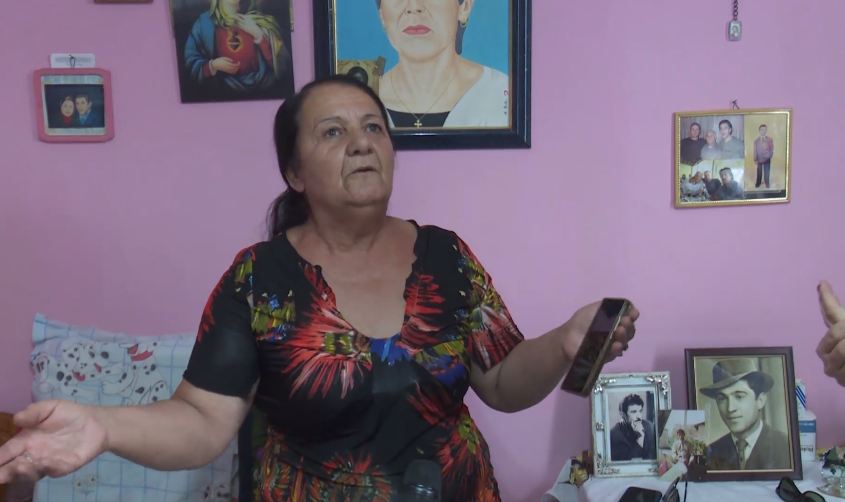“Nuk e përballoj dot, ishalla bie tani tërmet të vdesim të dy”! PD në shtëpinë e rrënuar të çiftit të moshuar: Asnjë ndihmë nga shteti