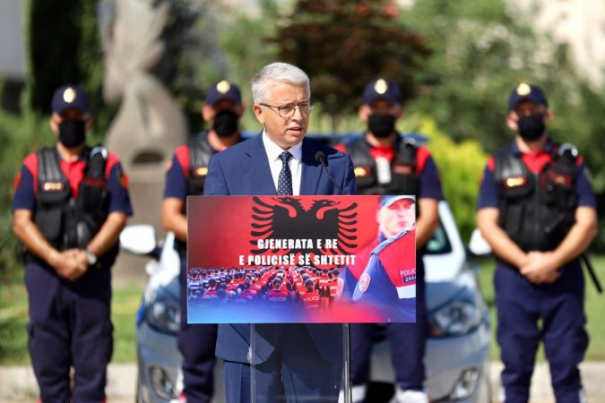 Prezantohet forca e re “Shqiponja” në Fier, Lleshaj: 1700 punonjës më shumë nga viti 2013