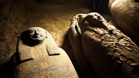 Gjenden 27 sarkofagë, të mbyllur prej 2500 vitesh në Egjipt