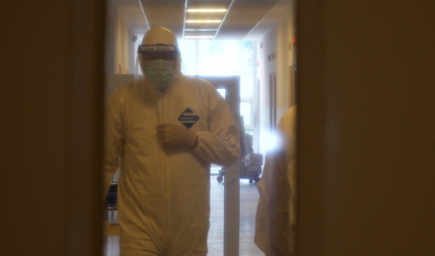 60 pacientë me COVID-19 po trajtohen në Spitalin e Pejës, 15 në gjendje të rëndë