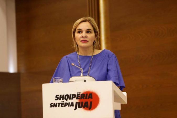 Nisja e shkollës/ Kryemadhi: Viti i fundit ku fëmijët do edukohen në një sistem arsimor të dëmtuar në palcë