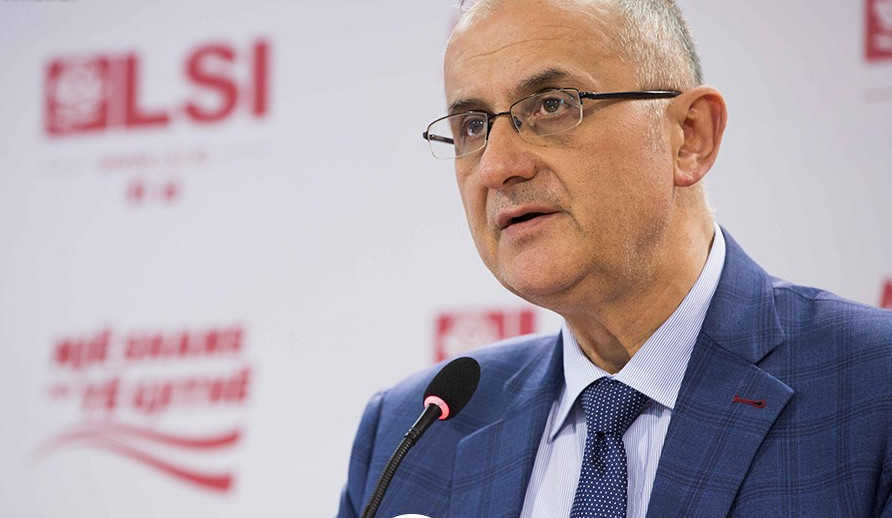 “Propaganda rilindëse nxori fytyrën e vërtetë”, Vasili: Rama propozon mbyllje 100% të listave