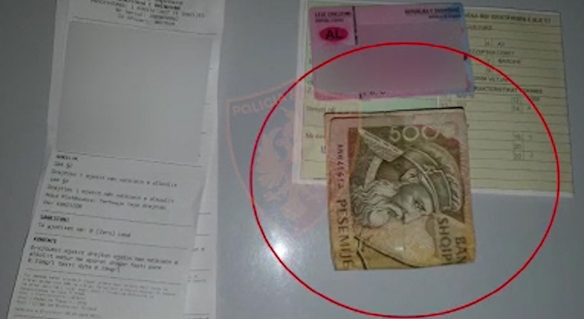 Tentoi të korruptojë policin me 5000 lekë, arrestohet 52-vjeçari