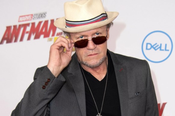 Aktori i famshëm tregon si e fitoi betejën me Covid-19: Nuk mora asnjë ilaç