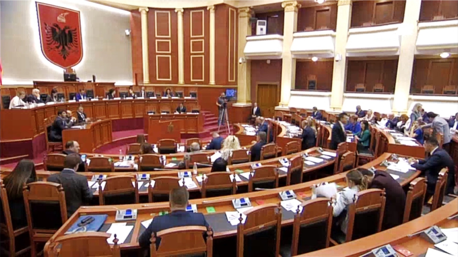 Paketa antishpifje/ Shtatë organizata ndërkombëtare letër Kuvendit: Rishikoni ligjin, po injoroni ‘Venecian’