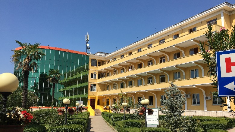 Pacienti me Covid-19 u hodh nga kati i katërt, reagon spitali “Shefqet Ndroqi”