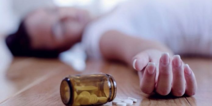 Vetëhelmohet 37-vjeçarja, burri i kishte marrë vajzën pas divorcit