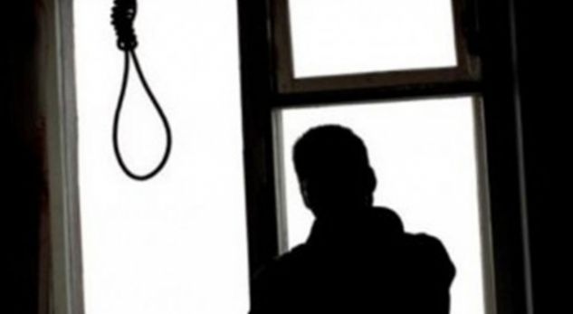 Gjendet i vetëvarur në banesë 28-vjeçari në Durrës