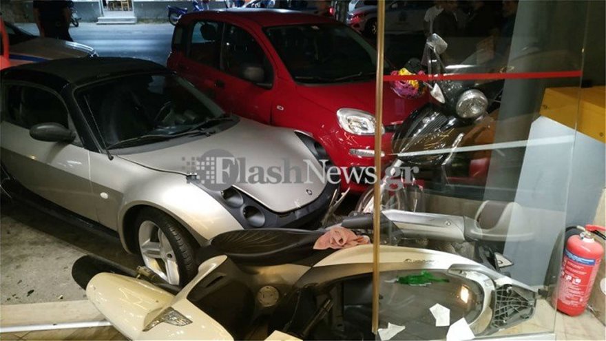 Donte të përplaste 23-vjeçarin, shqiptari futet me makinë në dyqan