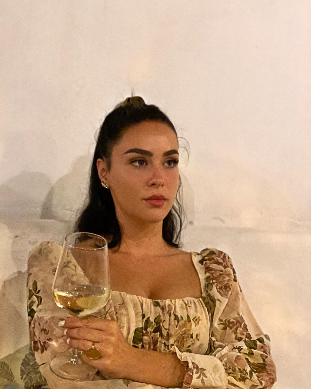 A ka bërë operacione plastike? Xhensila Myrtezaj nxjerr fotot dhe tregon të vërtetën