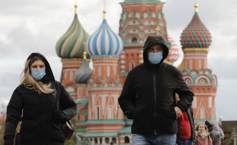 Edhe Rusia shton kufizimet kundër përhapjes së COVID