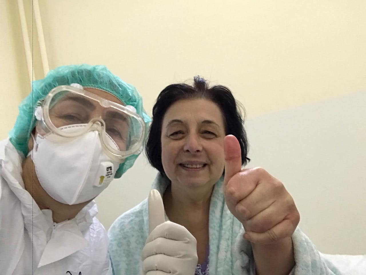 Prej dy javësh me Covid-19 e shtruar në Infektiv, shërohet Silva Bino