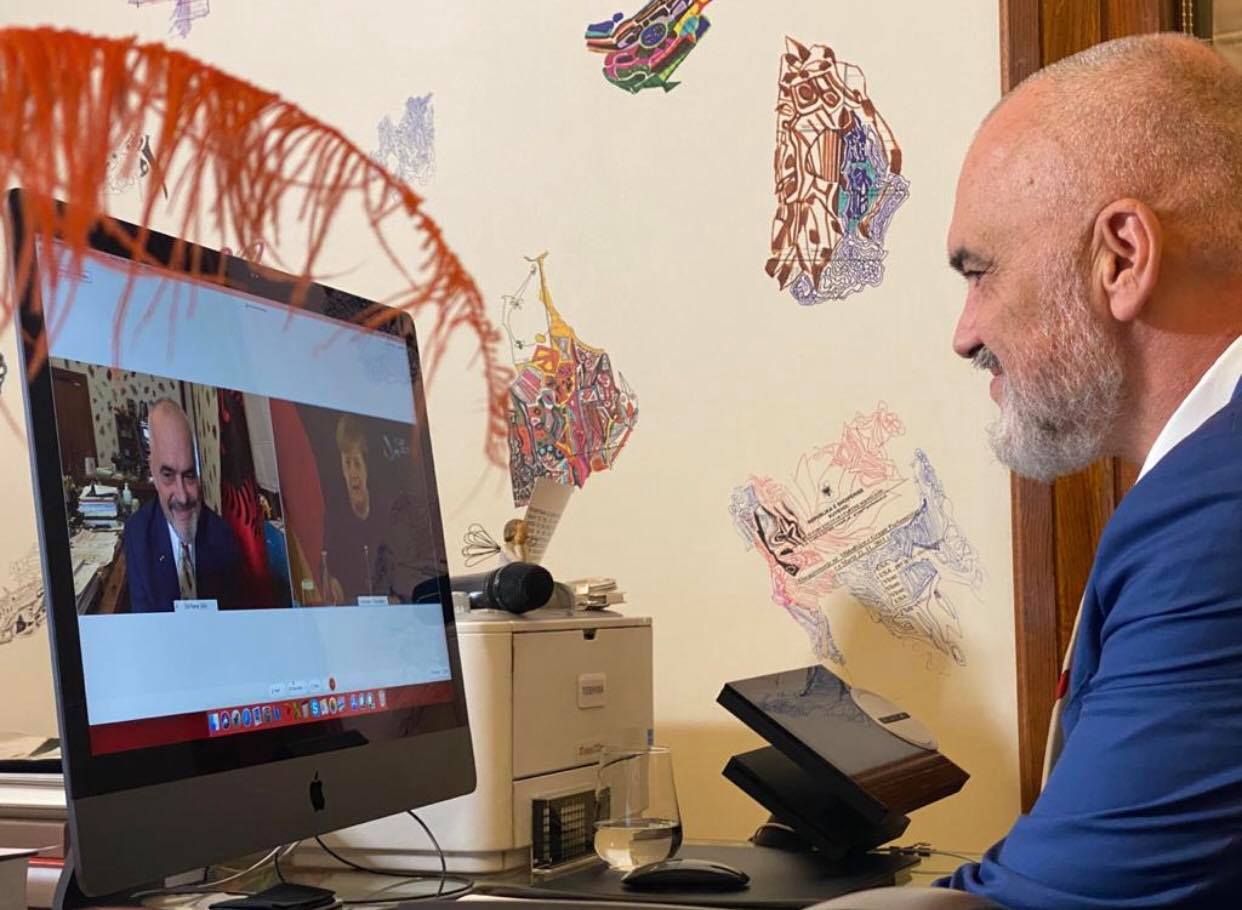Rama bisedë me kancelaren Merkel: Mike e shkëlqyer që e njeh, kupton dhe ndjek Shqipërinë e rajonin!